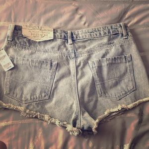 Almost Famous Premium Highrise Denim Shorts